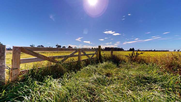 171 Wards Road Chertsey_22