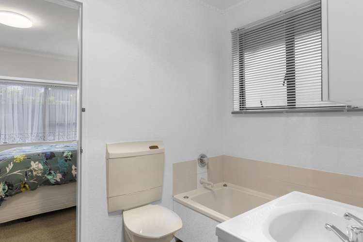 1/406 Fergusson Drive Heretaunga_19