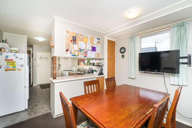 134 Lethbridge Street Feilding_15