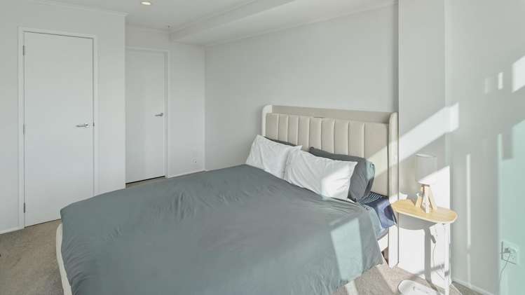  1E/30 Westward Ho Glen Eden_5