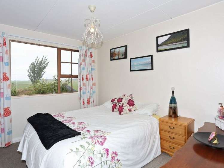 684 Lorne Dacre Road Roslyn Bush_17