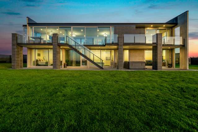 89 Sunrise Drive Seaward Bush_1