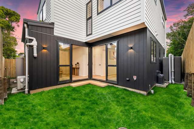 47a Kemp Road Massey_2