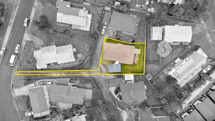 1/8 Atlantis Place Totara Vale_30