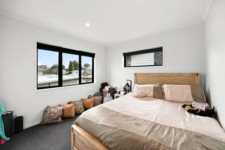 7/12 Charlemont Street Whitiora_11