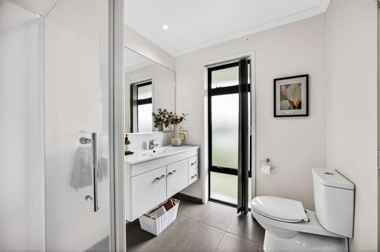 52 Madison Terrace Silverdale_18