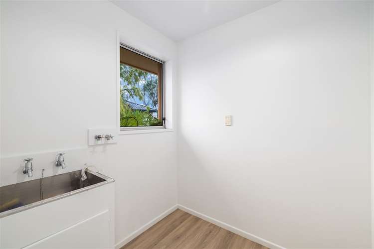 36 De Havilland Street Hornby_10