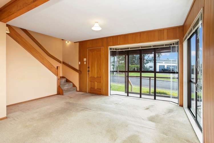 2 Rayma Place Mount Wellington_4