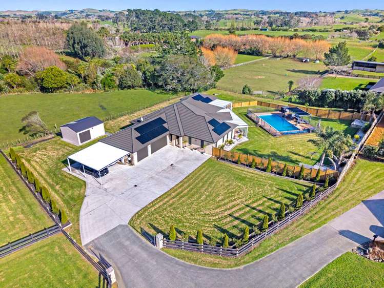 8 Meadowview Close Waiuku_26