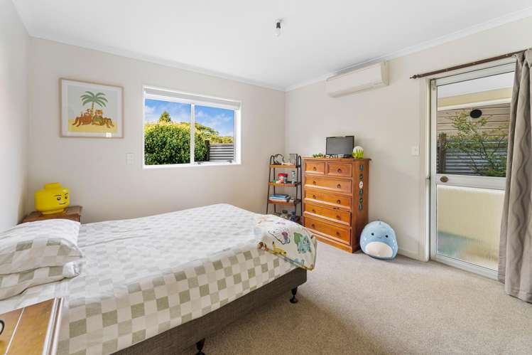 4 Lord Auckland Road Wakefield_13