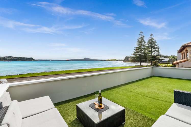 3 The Parade Bucklands Beach_13