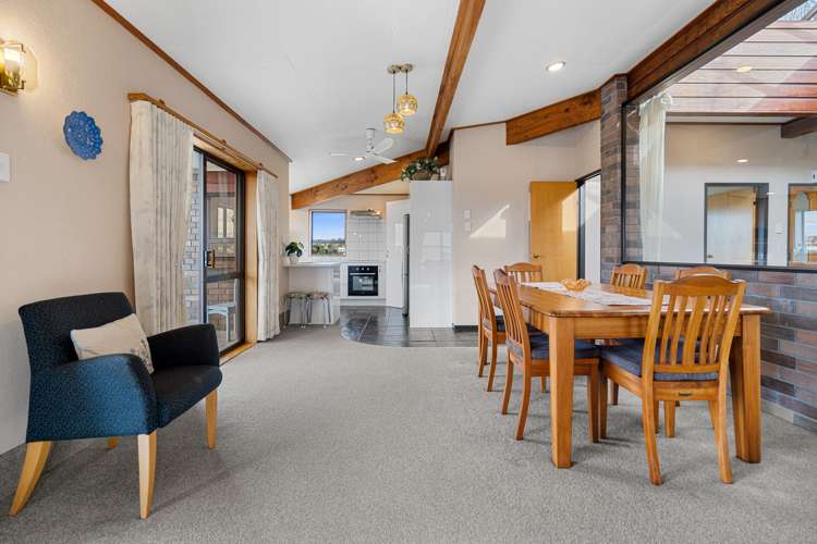 46 Windsor Road Bellevue_7