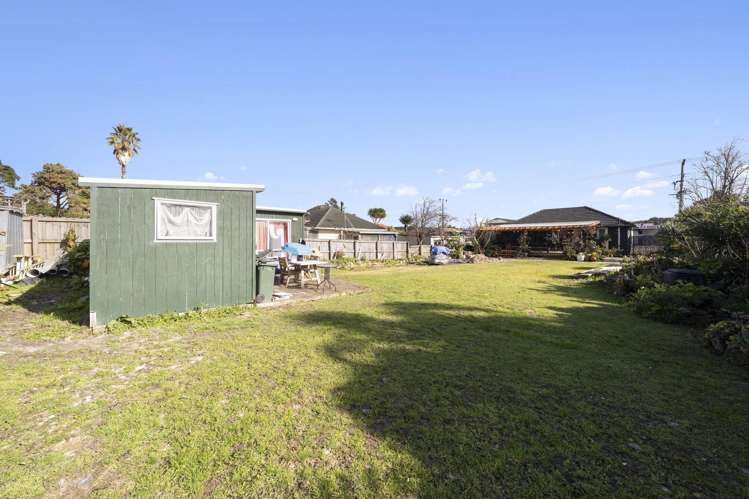 216 Henderson Valley Road Henderson_15