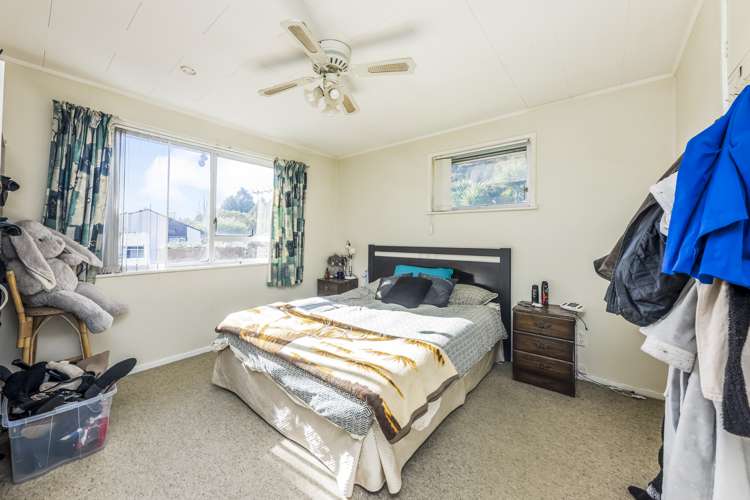 42 Mack Place Red Hill_10