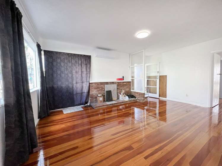 5 Daytona Road 11401_7
