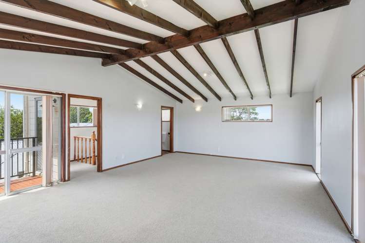 15 Wychwood Crescent Bishopdale_14