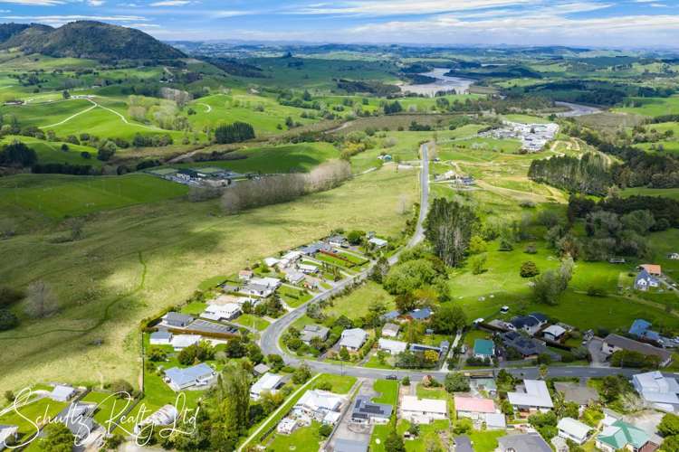 15 Bickerstaffe Road Maungaturoto_48