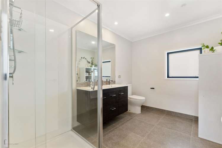 72 Squadron Drive Hobsonville_30