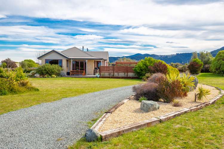 28 Edgewater Place Rarangi_15