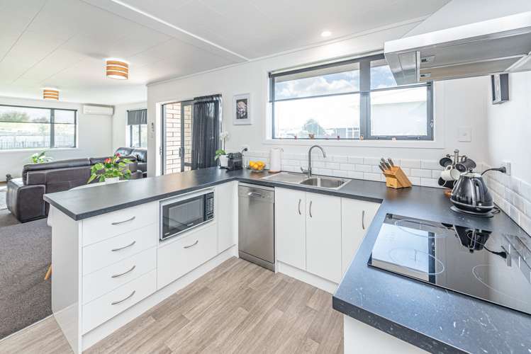 31 Oxford Road Springvale_5