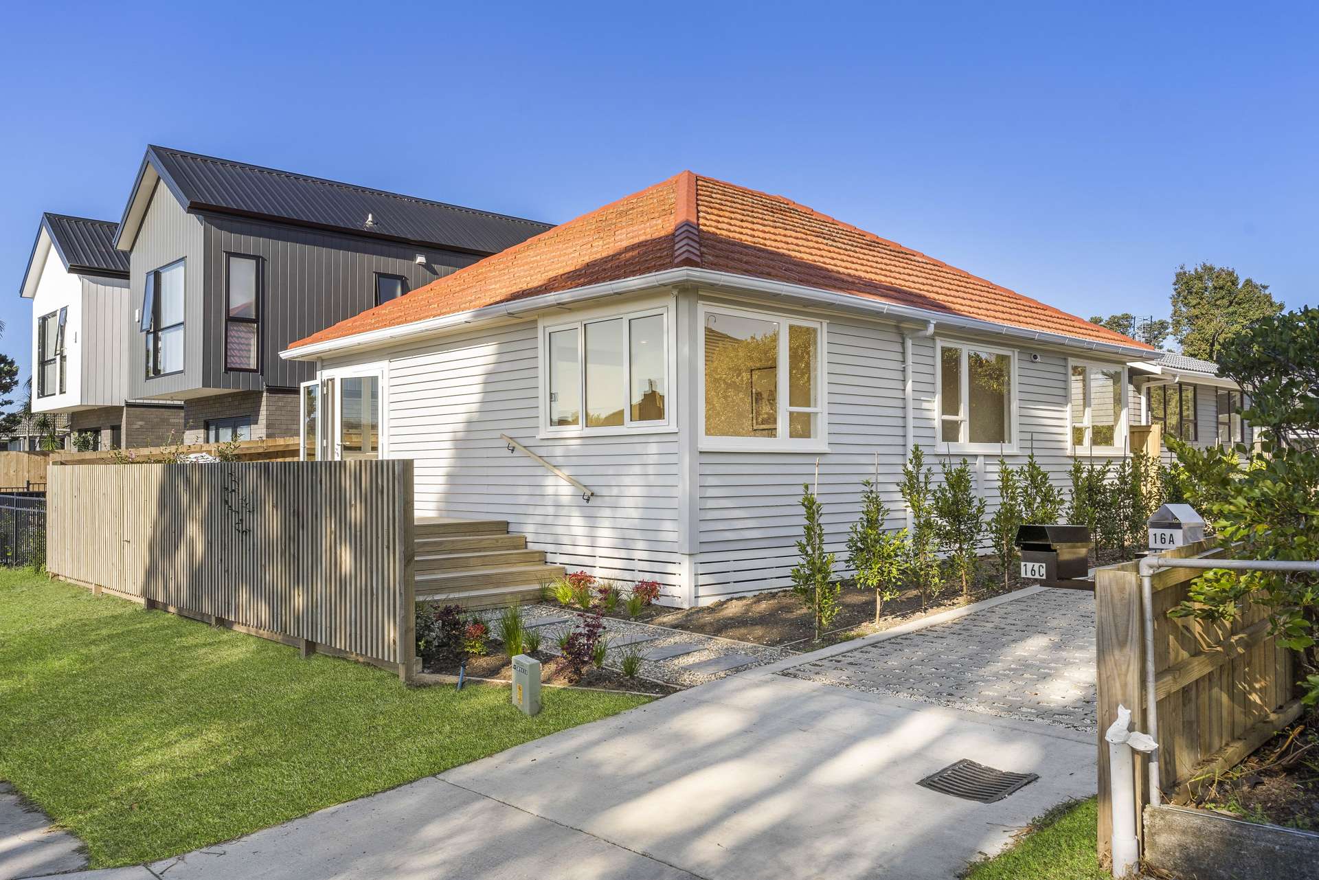 16a Durham Street Te Atatu Peninsula_0