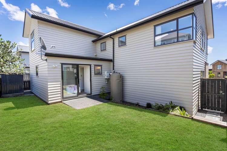 16 Hirimate Place Flat Bush_19