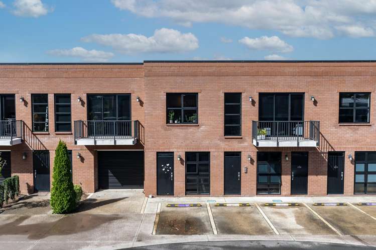 104/4 Village Quarter Lane Frankton_10