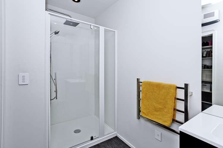 154 Paterson Street Grasmere_21