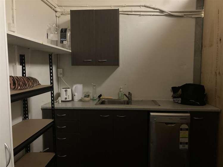 2 and 2A Adelaide Road Mt Cook_12