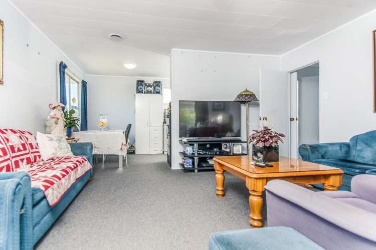 11 Aquarius Avenue Glen Eden_5