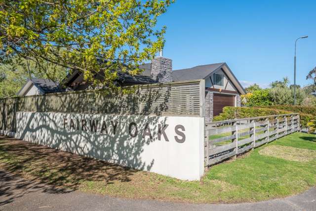 2 Fairway Oaks Drive Waikanae Beach_1