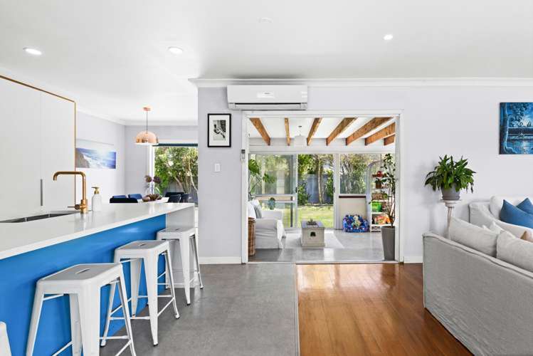 1100 Allenby Street Akina_9