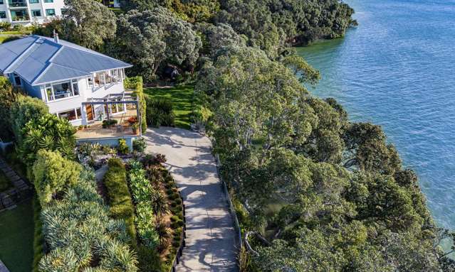 Absolute Waterfront Sanctuary | Pt Chevalier