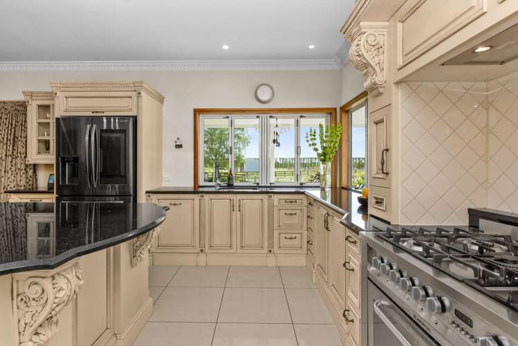 1262 Maraekakaho Road Longlands_11