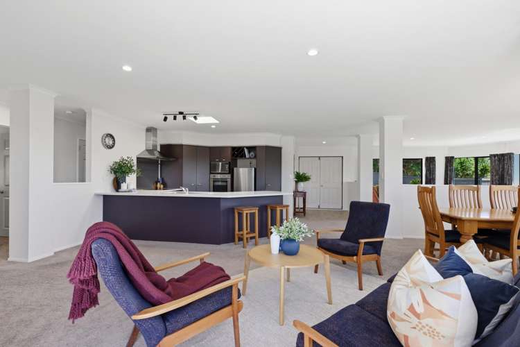 15 Ashgrove Place Ohauiti_11