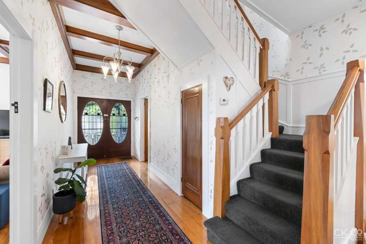 17 Saint Albans Grove Woburn_14