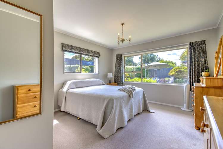 57 Chedworth Avenue Chedworth_21