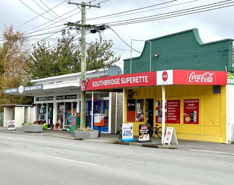 8 Saint John Street Southbridge_20