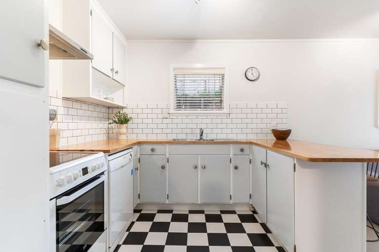 4/12 New Street Saint Marys Bay_7