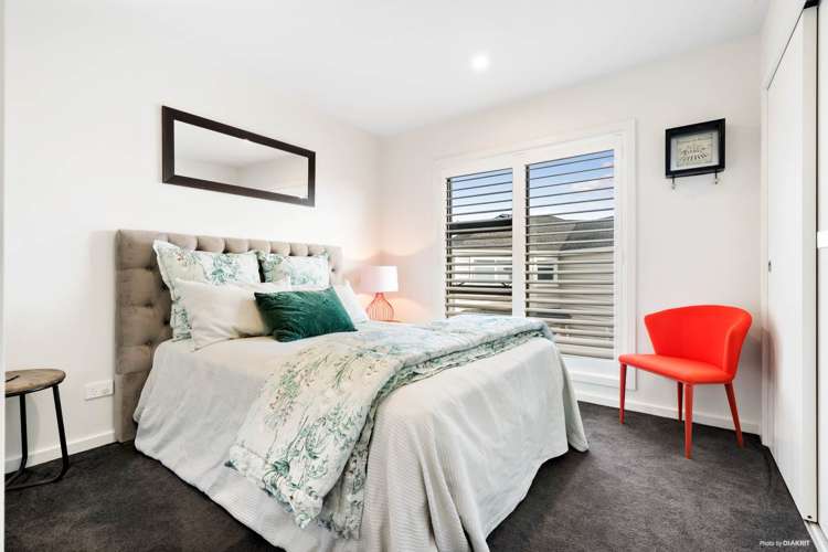 6 Islet Road Long Bay_19