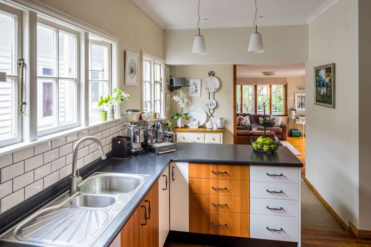 518 Broadway Strathmore Park_7