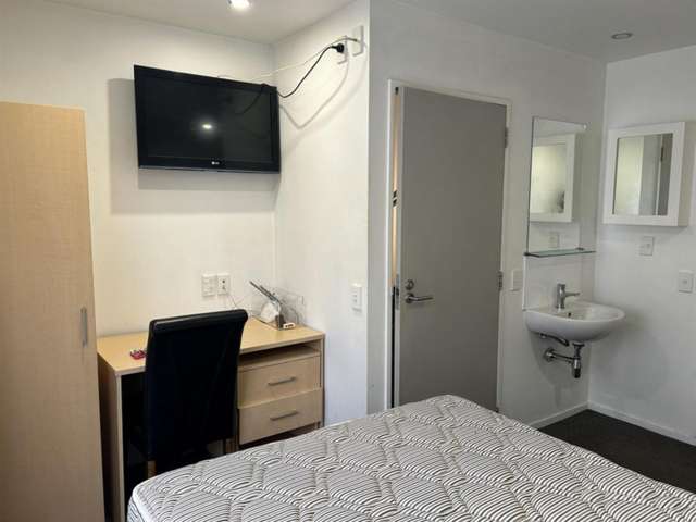 Rm 5/30-31 Poulson Street Addington_1