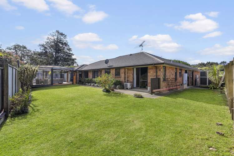 40 Shelter Drive Greenhithe_9