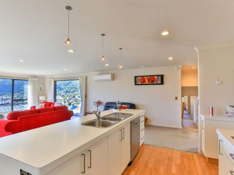 14 Harbour View Heights Picton_7