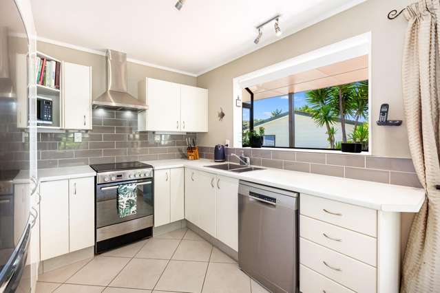 61 Albatross Close Whitby_3