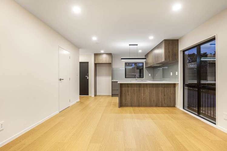 2/36 Edmonton Road Henderson_12