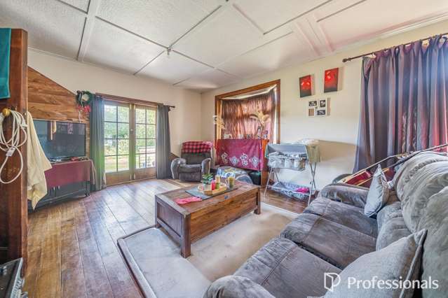 120 Upper Fitzherbert Road Wainuiomata_2