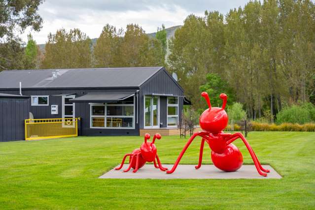 Simply Splendid - Location, Lifestyle & Luxury