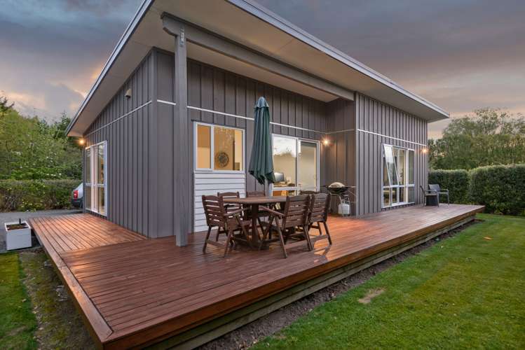 236 Woodend Beach Road Woodend_15