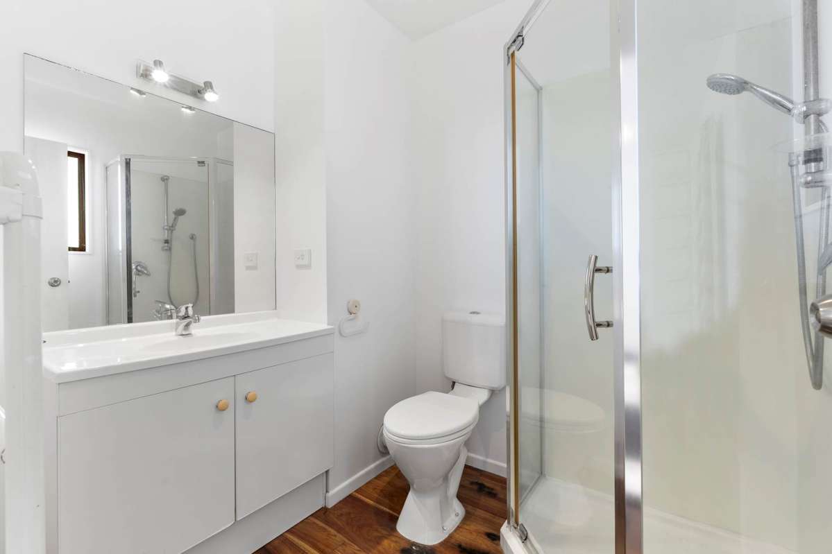 33B Florence Avenue_3